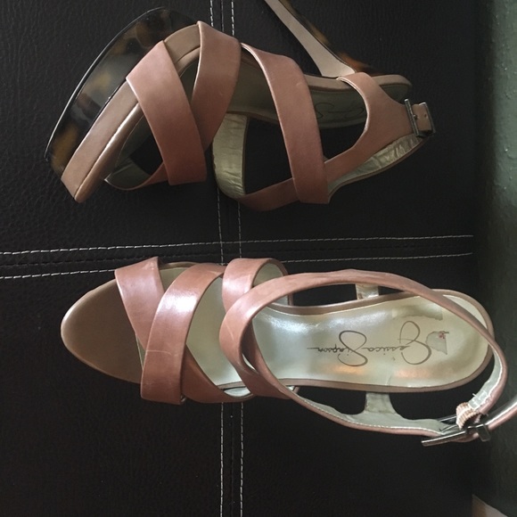 High heels - Picture 1 of 1